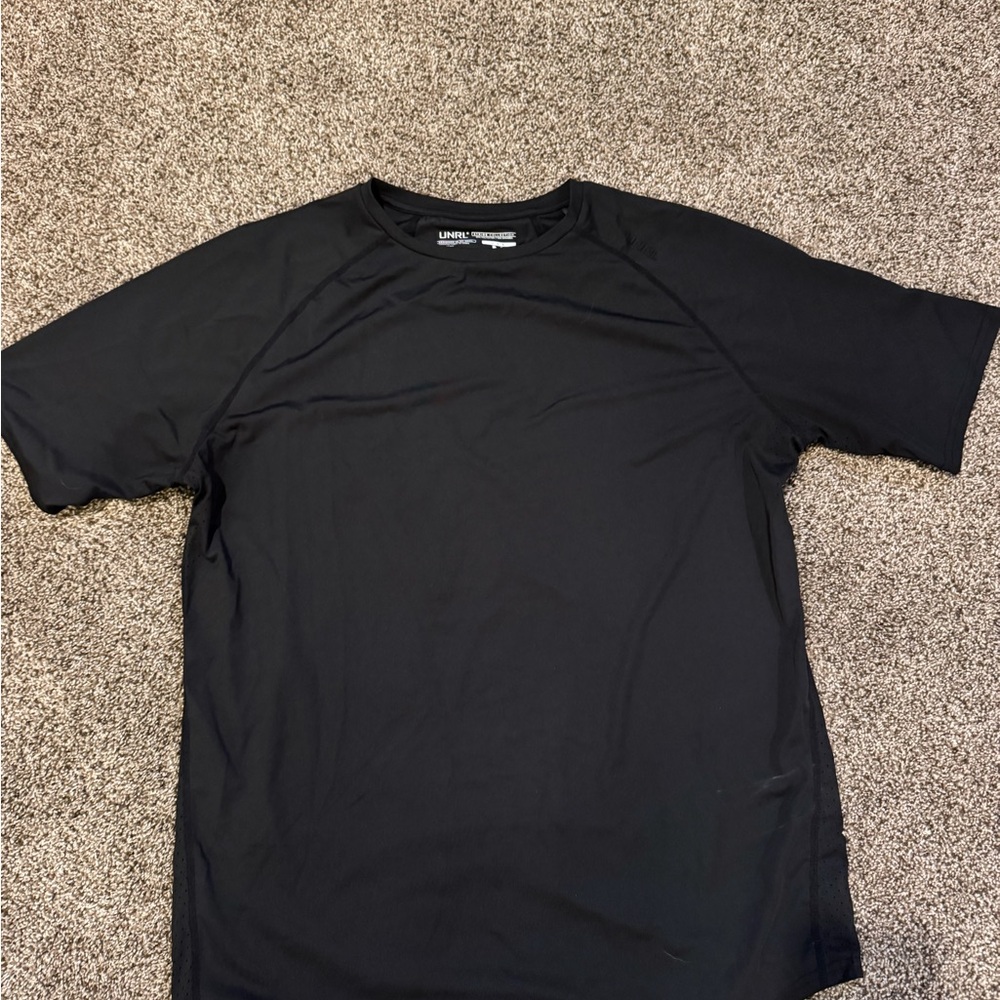 UNRL Men's Classic Black Performance Tee